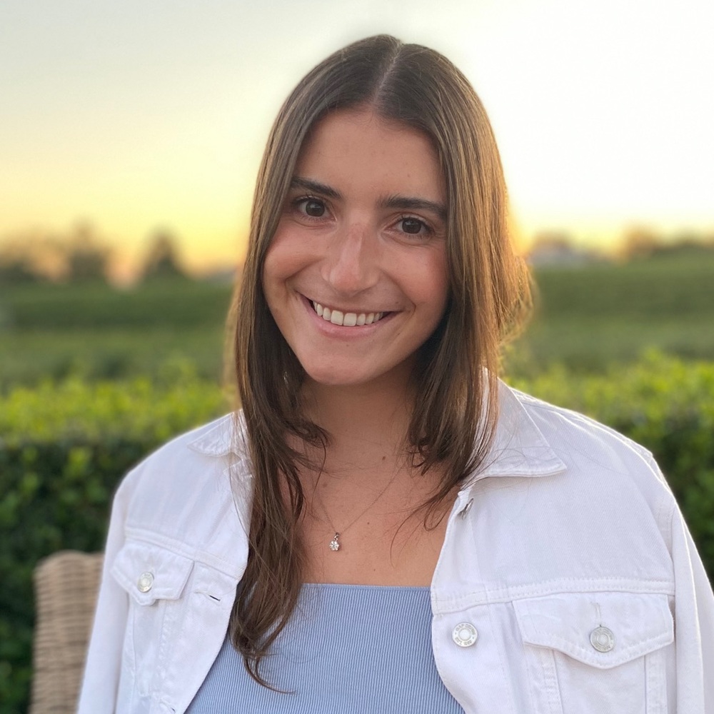 Meet your Posher, Jennifer